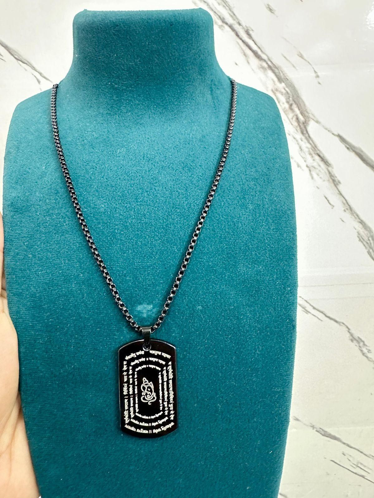 Ganpati Shlok Tag Pendant With Chain